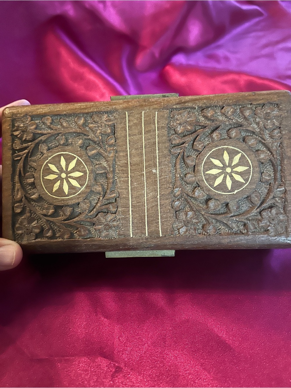 Vintage Wooden Carved Trinket Box.